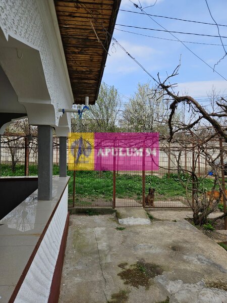 GIURGIU - COM. BUCSANI (OBEDENI) CASA COCHETA DE VANZARE 39K EUR NEG