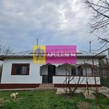 GIURGIU - COM. BUCSANI (OBEDENI) CASA COCHETA DE VANZARE 49K EUR NEG